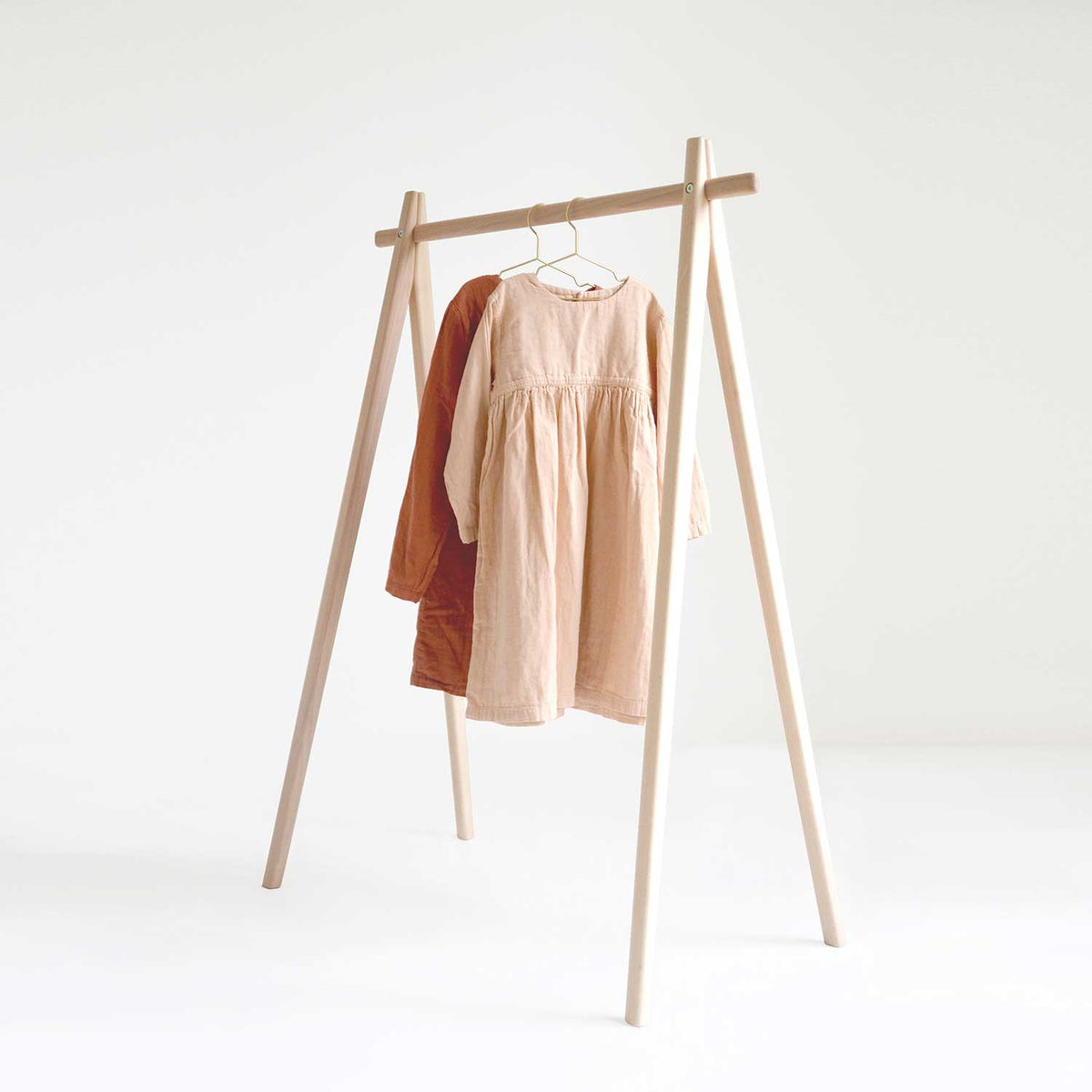Charlie Crane Children's clothes hanger HOMI – Elenfhant